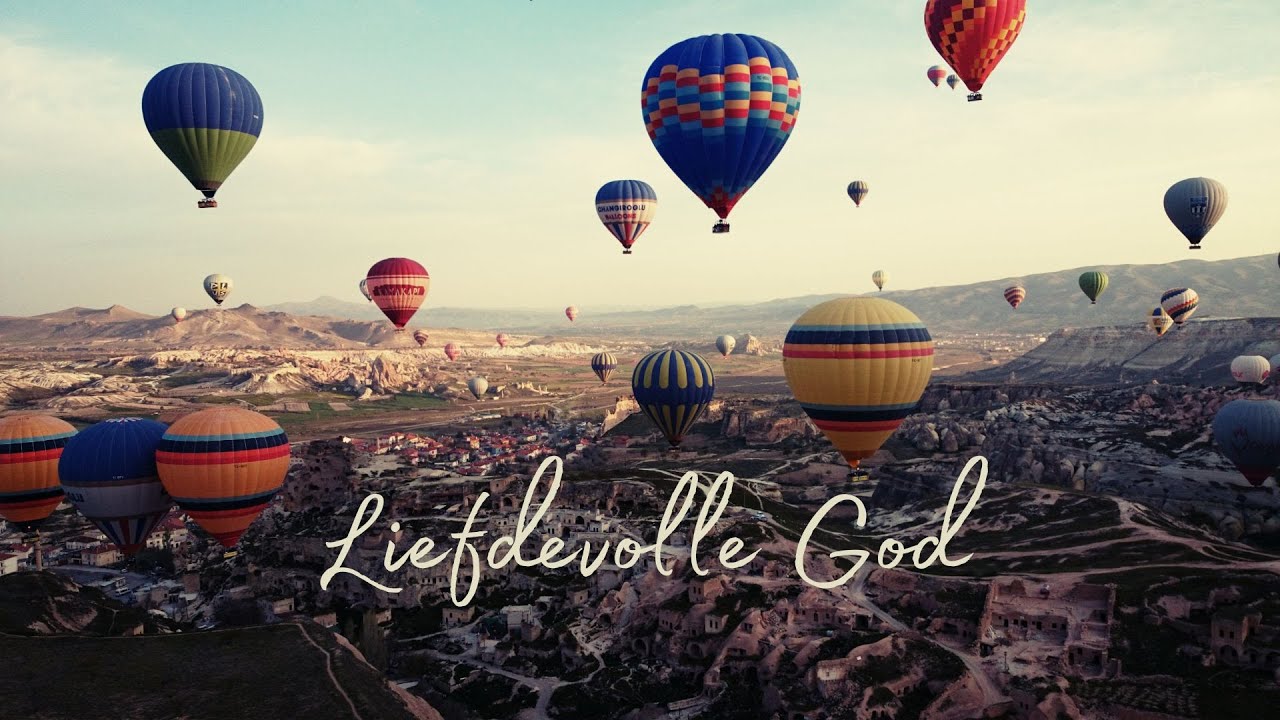 Tikva Joanne - Liefdevolle God (Officiële Muziekvideo)