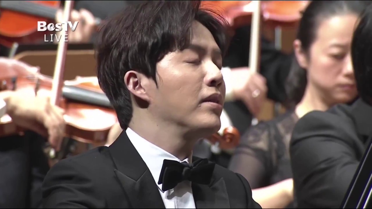 李云迪演奏莫扎特A大调第23号钢琴协奏曲k488第三乐章（李雲迪 ユンディ・リ 윤디리 ЮНДИ）