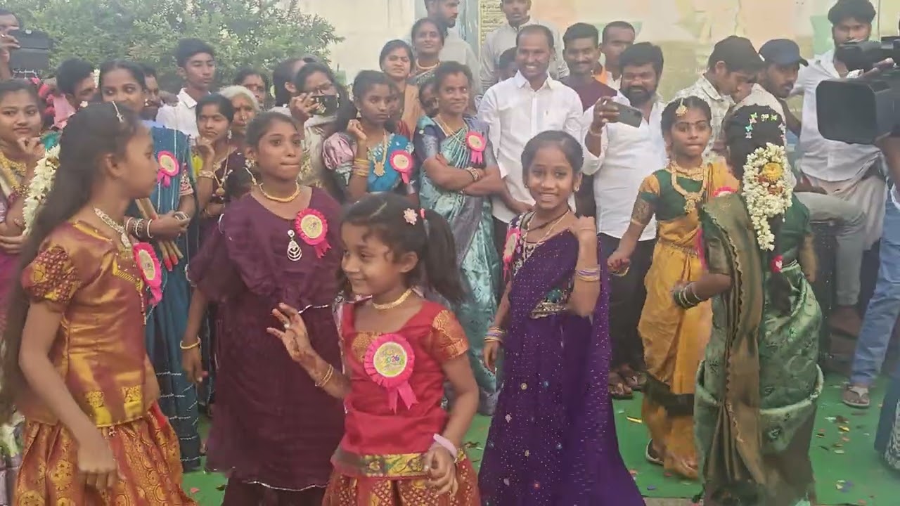 వస్తావ జానకి వంగ తోటకి song జూనియర్స్ 2026