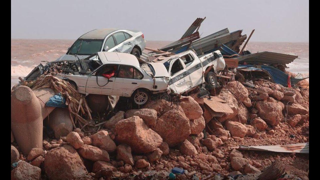 Libya'da sel felaketi: Can kaybı artıyor, binlerce kişi kayıp!