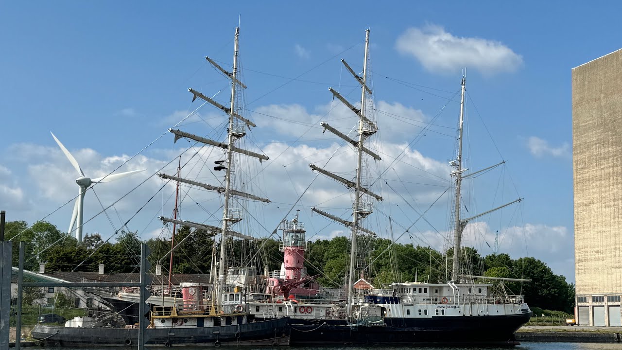 The Tenacious is battling for survival #TallShip #Sharpness