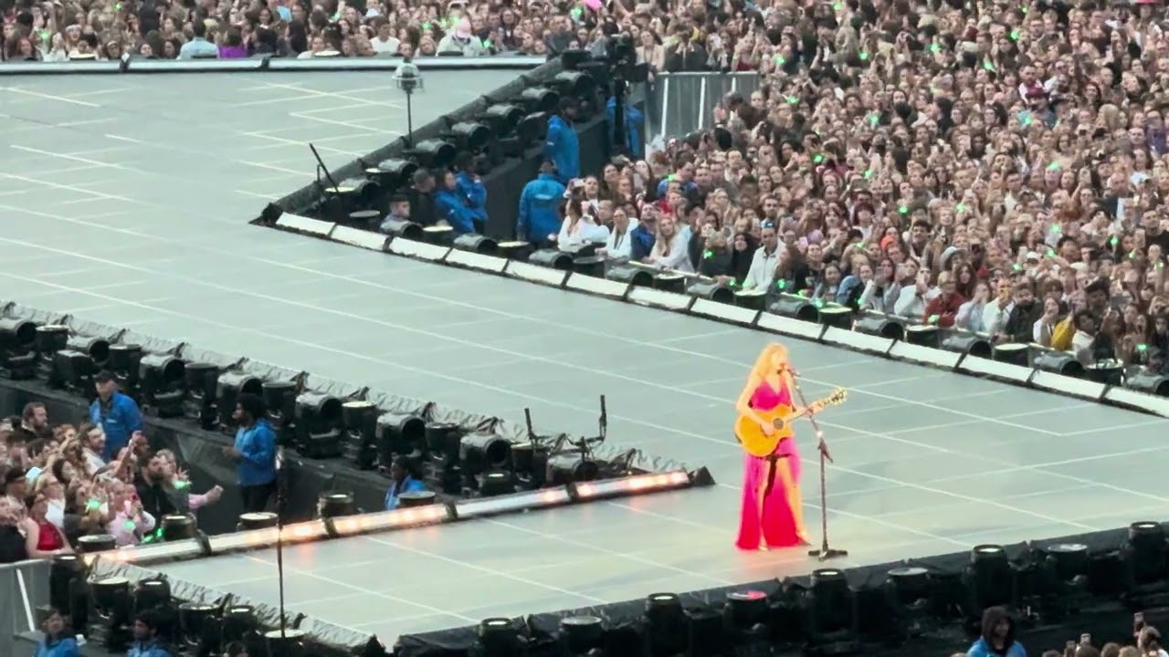 Taylor Swift ‘The Albatross / Dancing With Our Hands Tied Live Dublin