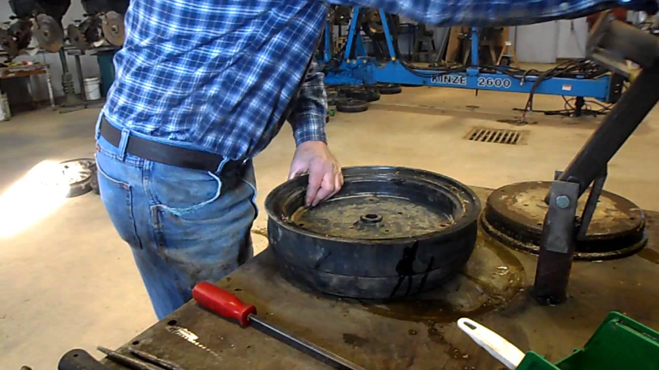How to mount tire on  gauge wheel