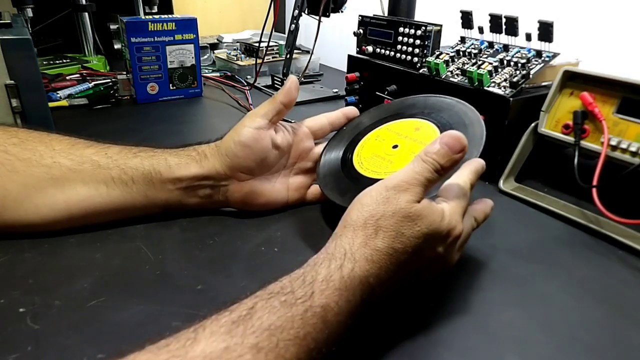 Restauração de toca discos Philips de 1969 06GF101! PARTE 1.
