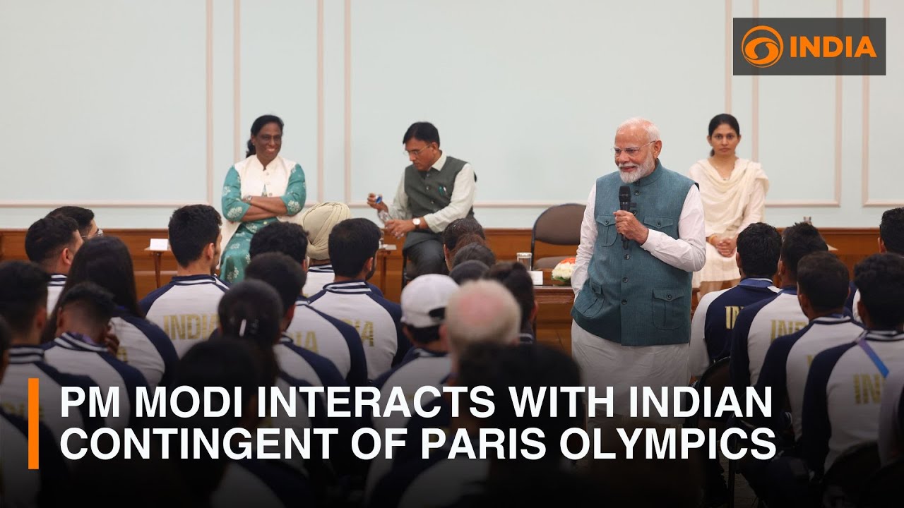 PM Narendra Modi interacts with Indian contingent of Paris Olympics | Sports Buzz