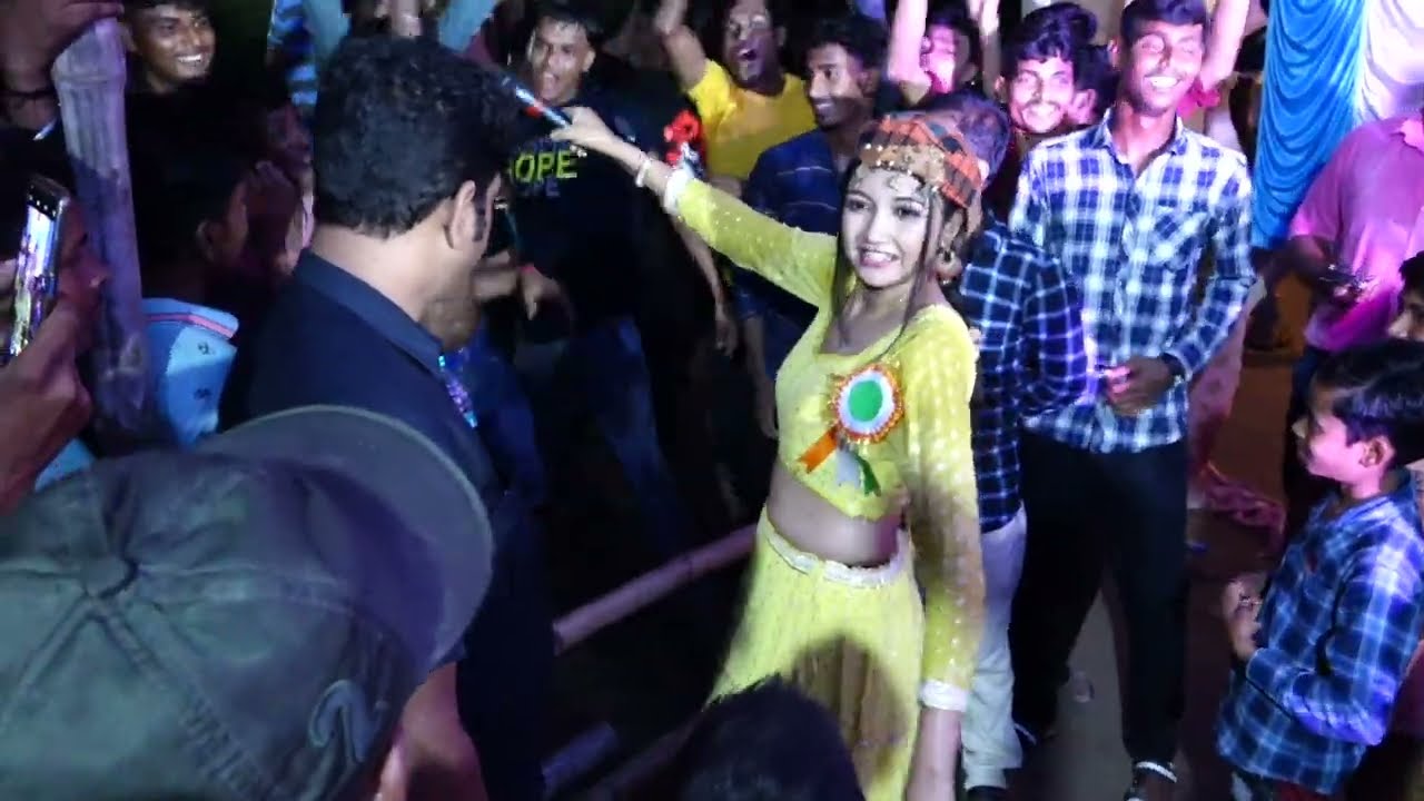 কি হবে প্রেম করে রে একদিন।  ওগো নিরুপমা সিরিয়াল আর্টিস্ট Soumi Ghosh Live