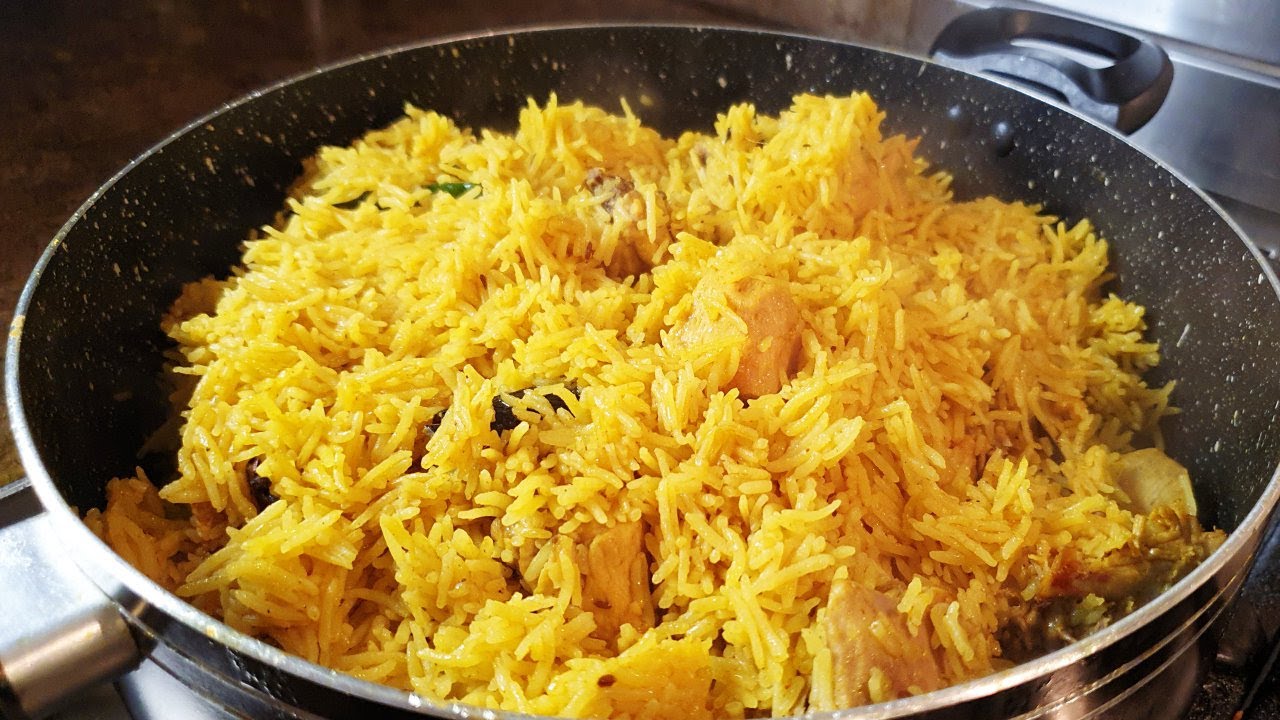 Traditional Bengali CHICKEN PILAU - ONE POT | W/ Salad