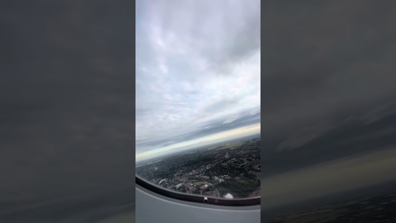 Wizz Air A321 Take off From Luton to Kaunas