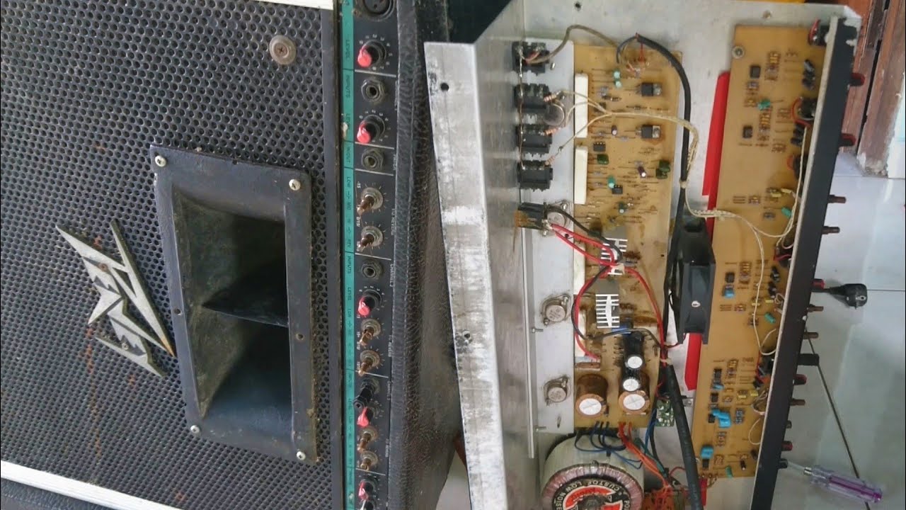 Bongkar Power amplifier yang di pakai Sound Ramayana, Peavey KB300