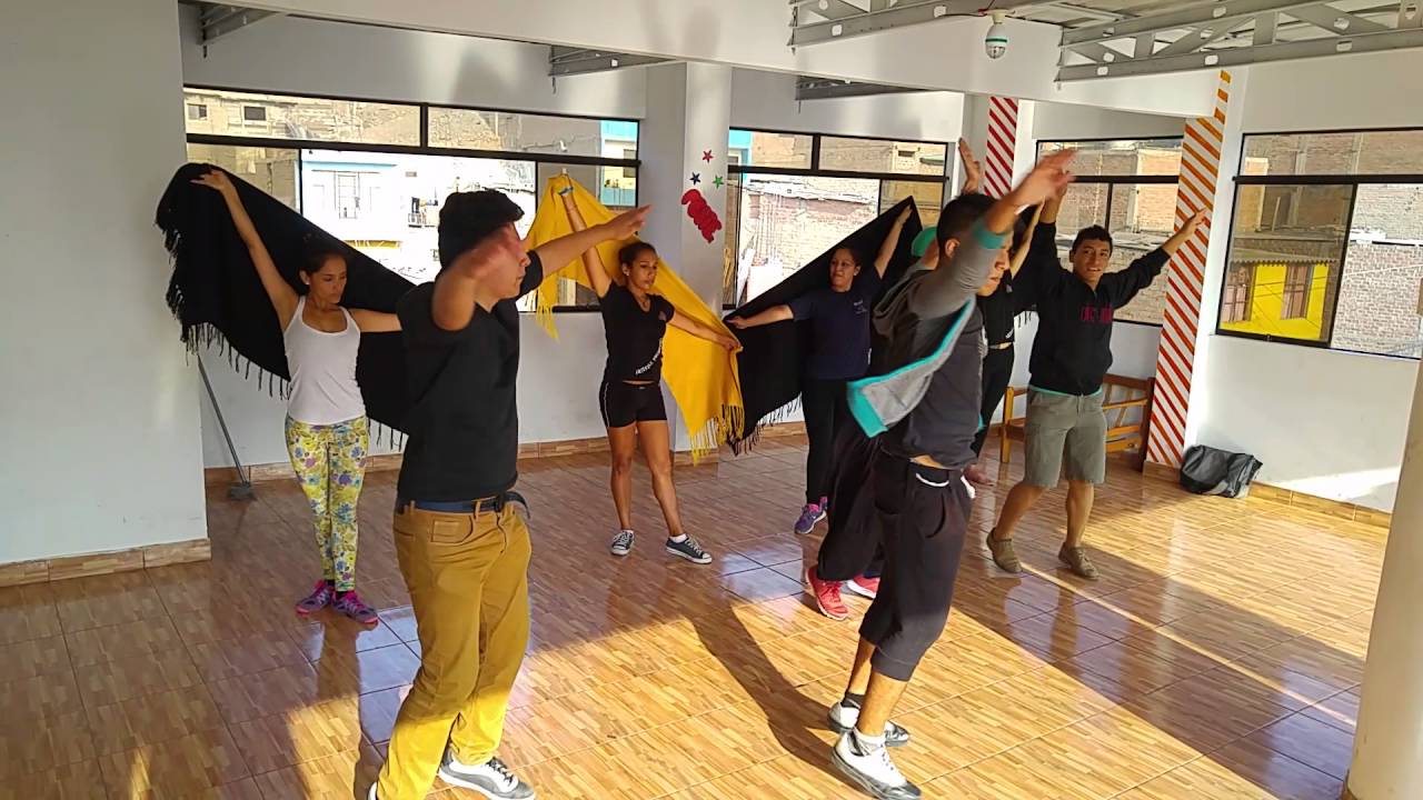 Takiri Folk Ensayo de San juanito.
