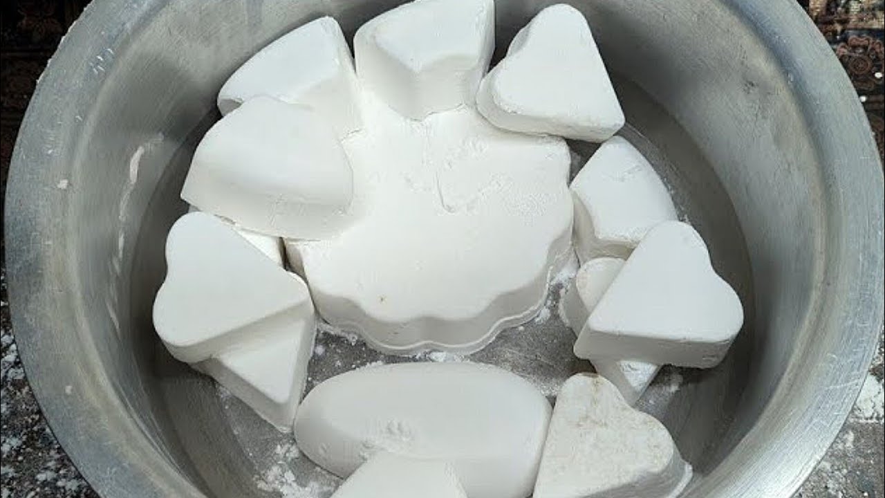 Loud and Satisfying Soda Block Crushes for Relaxation