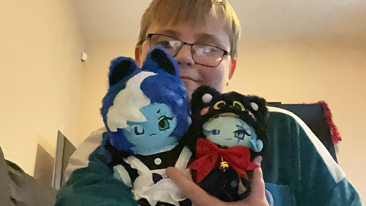 Unboxing my new Shadow Milk plushies! One of them is from the plushshop 🔷🥛🍪