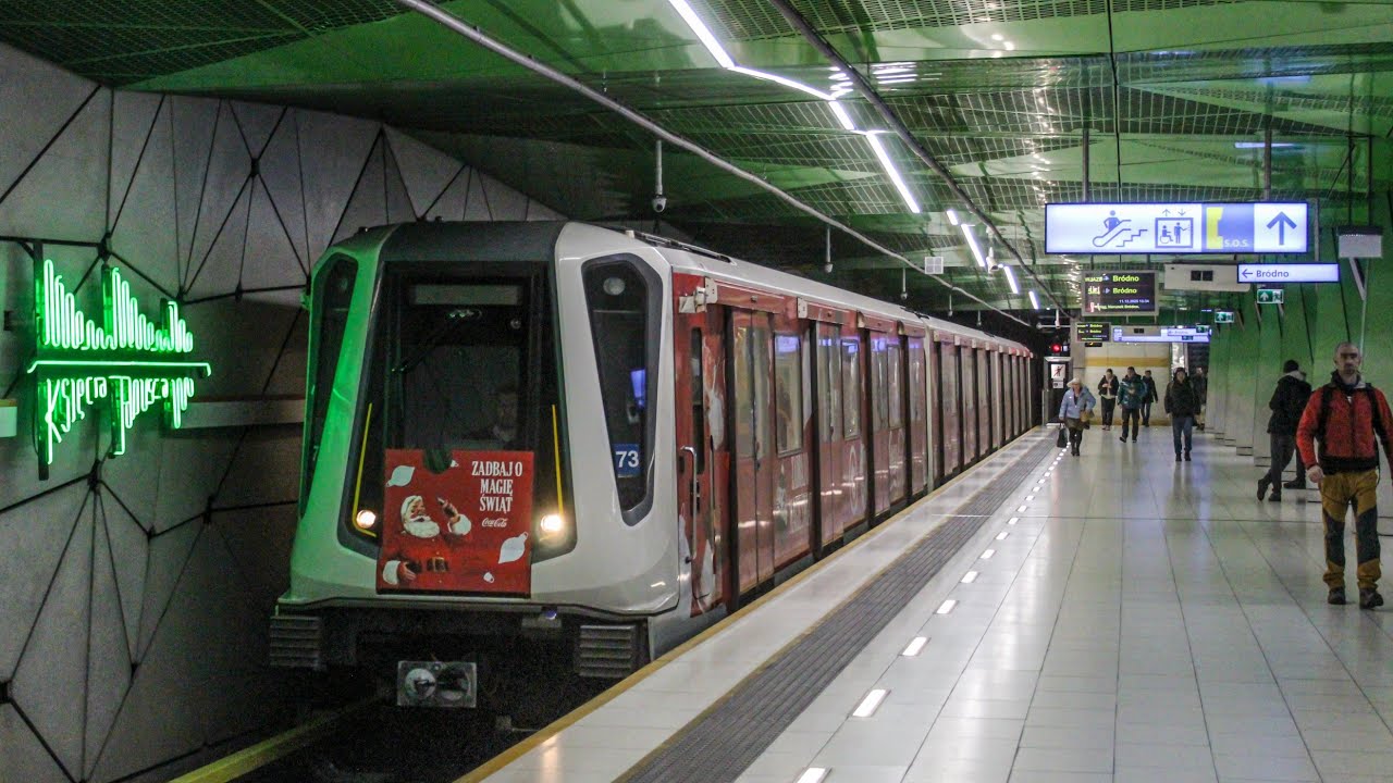 Przejazd (Train Window View) [車窓]: Siemens Inspiro #73 - Warsaw Metro Line M2 (Bemowo - Bródno)