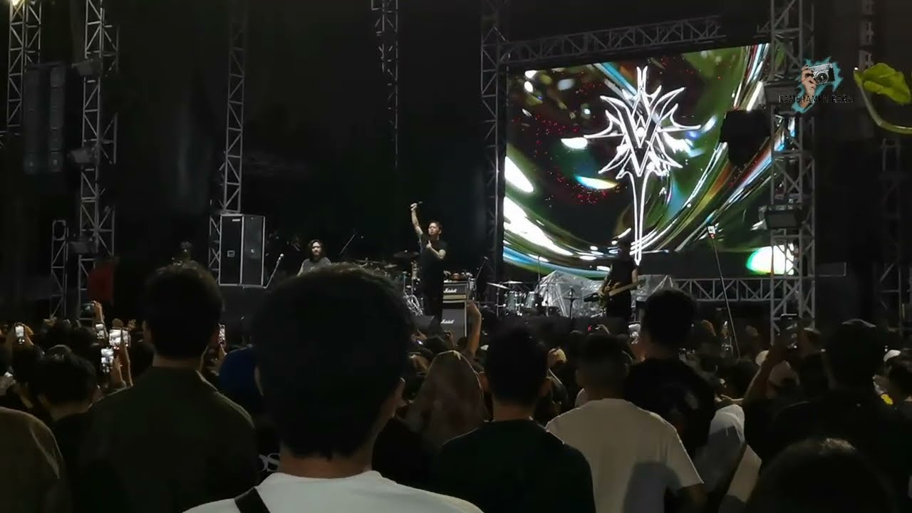 ESA - 510 feat Ray Prasetya live Jackloth 