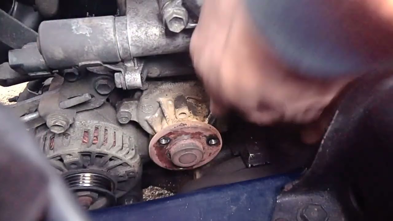 1999 toyota vitz water pump removal