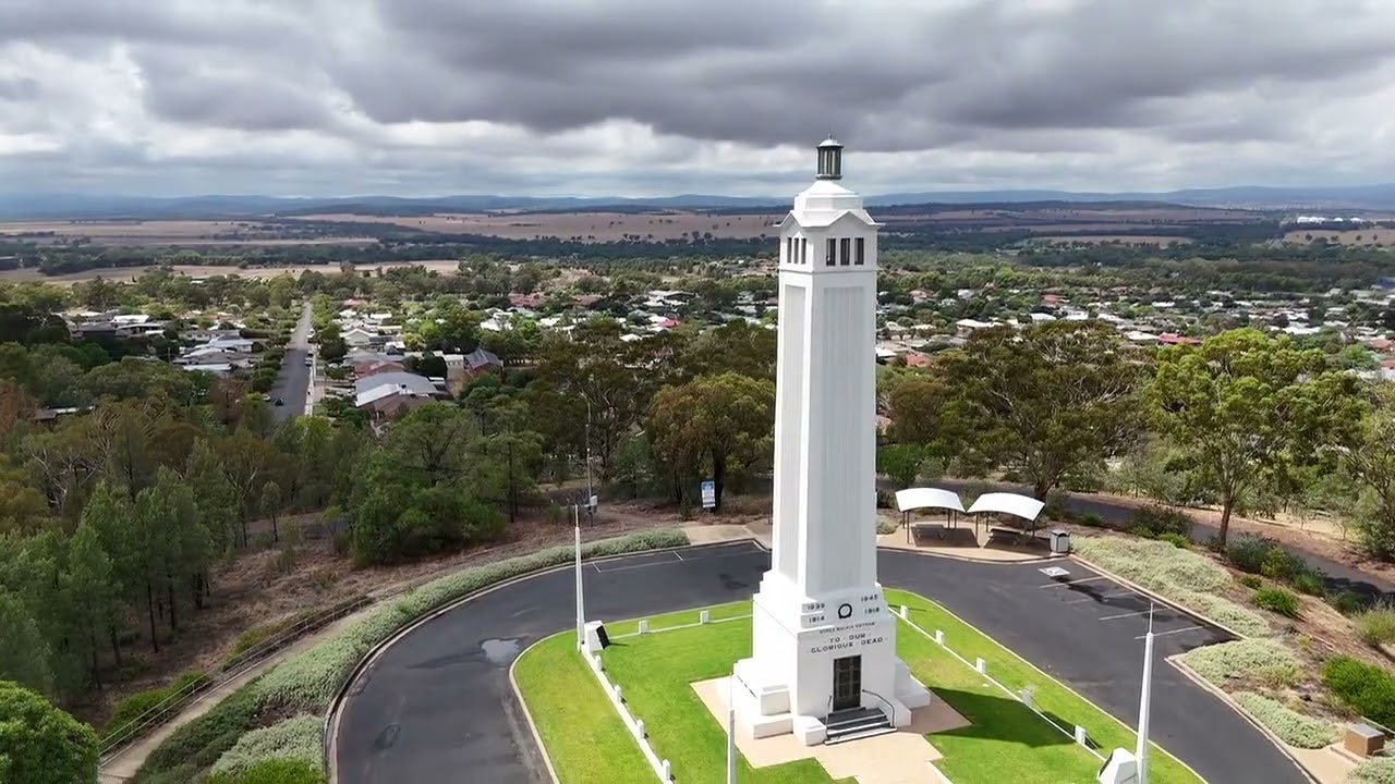 Memorial Park lookout Parkes