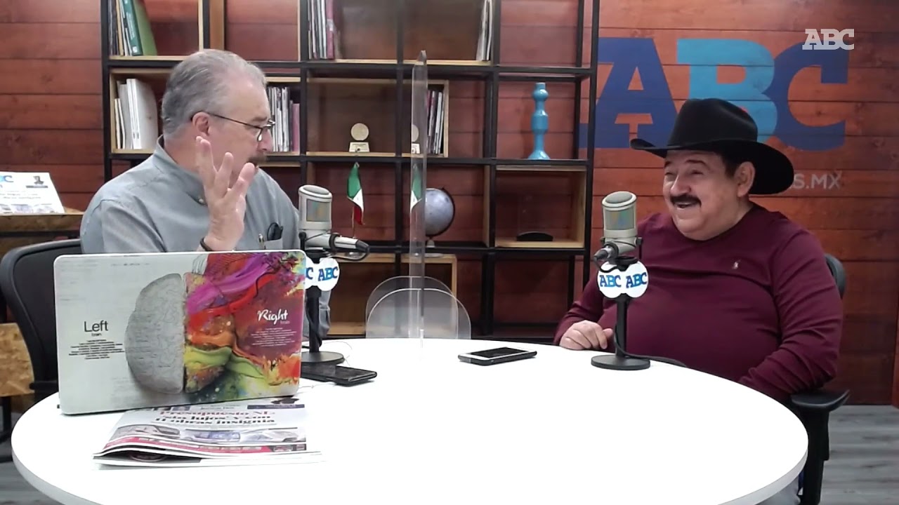 En RED  entrevista a Javier Villarreal Ex guitarrista y segunda voz de el grupo BRONCO 20 dic 2021
