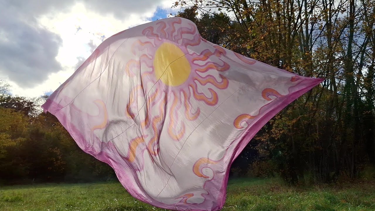 Silk waving in the autumn breeze