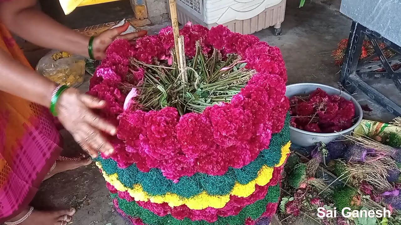 Making Of Bathukamma 2023 || Sadhula Bathukamma || Pedha Bathukamma || Sai Ganesh