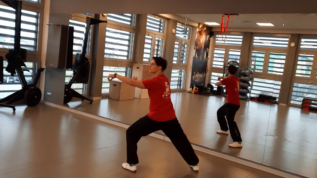 Laojia yilu (pierwsza linia)