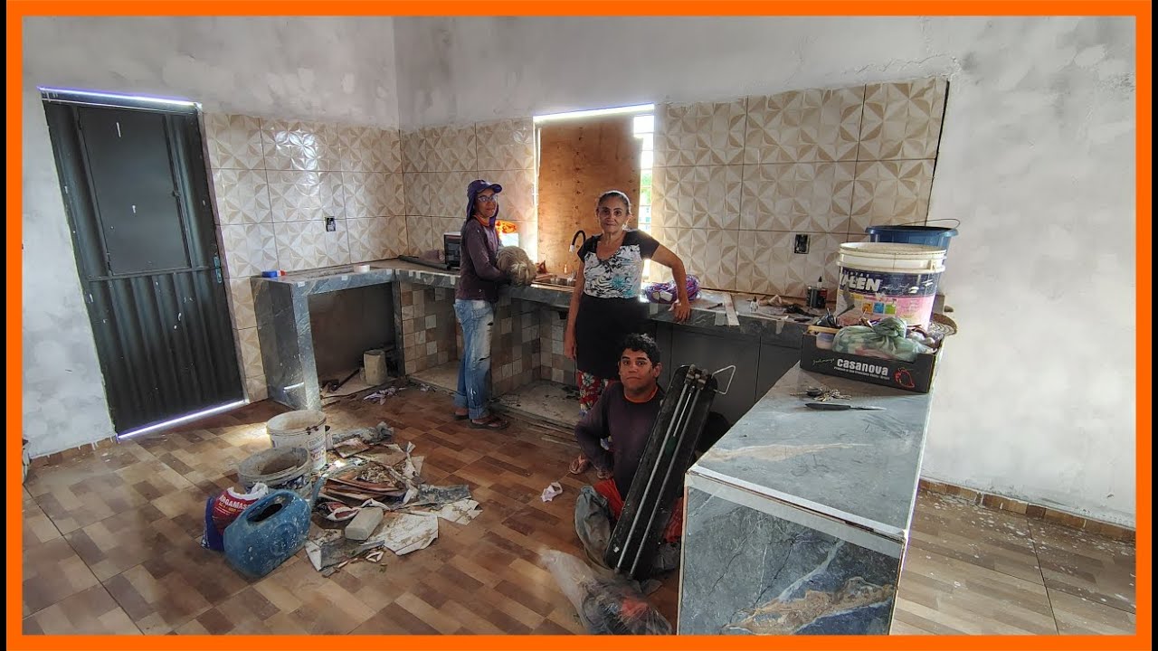 FINALIZANDO O BALCÃO DA CUBA DA COZINHA DA CASA DO SÍTIO...