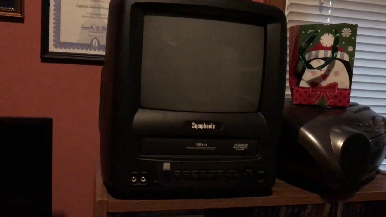 Demonstration On My New 9” Symphonic TV VCR Combo.