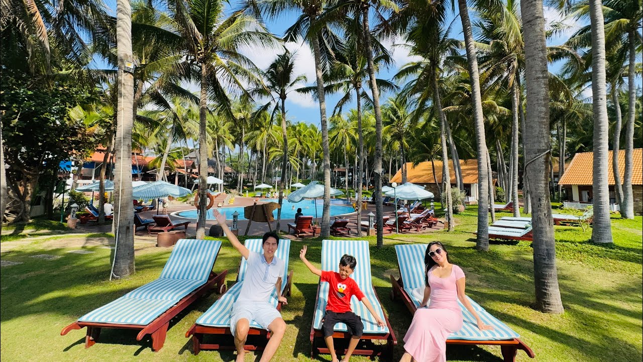 Sài Gòn Mũi Né Resort, chuẩn nghỉ dưỡng 4 sao. Cảnh quan thiên nhiên & biển quá đẹp, quá thơ mộng