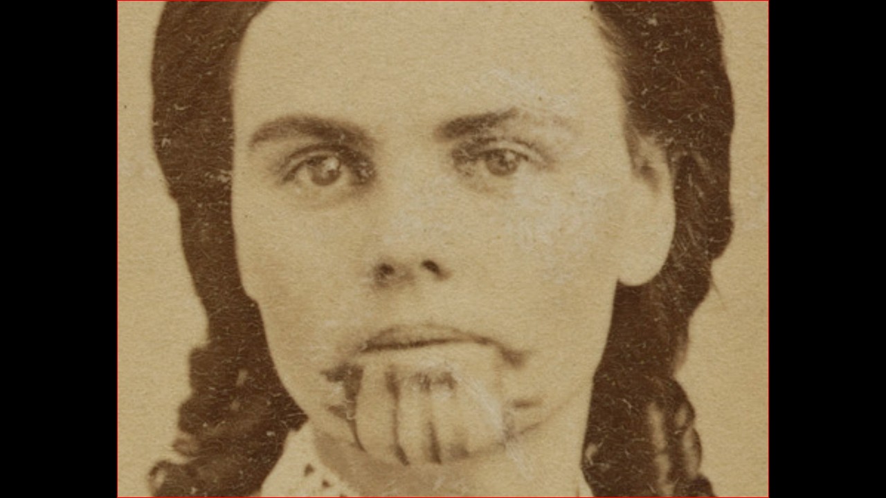 Olive Oatman first camp of captivity hike. Stone Cabin and corral.