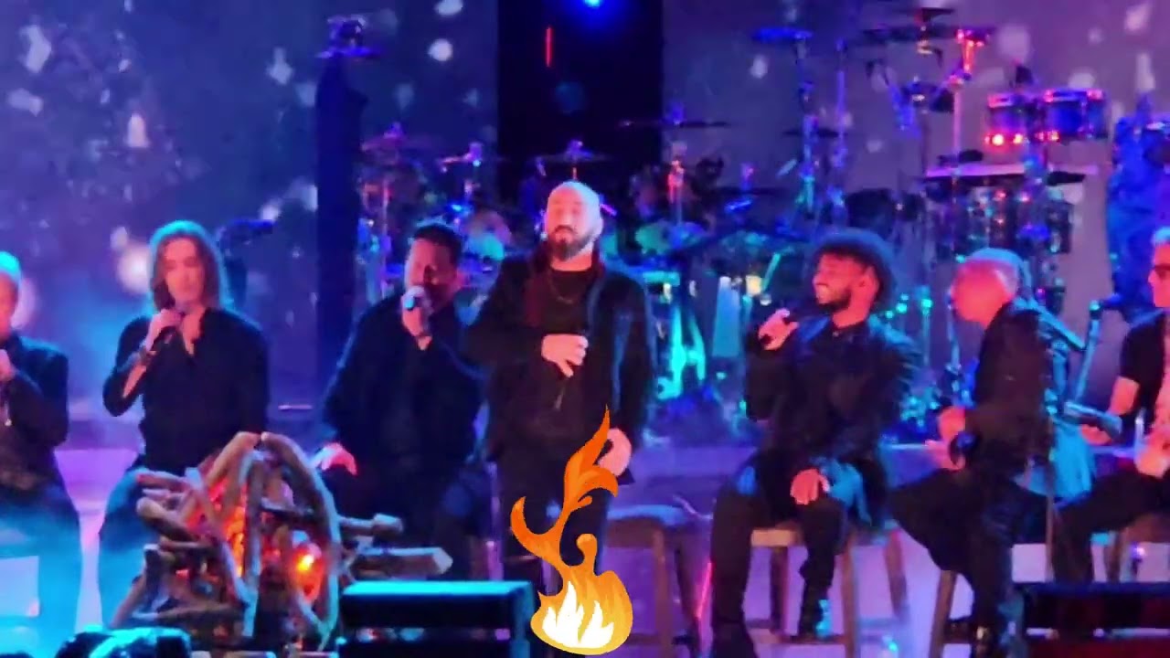 VoicePlay performing If You Leave Me Now live with Chicago!! 11-17-23