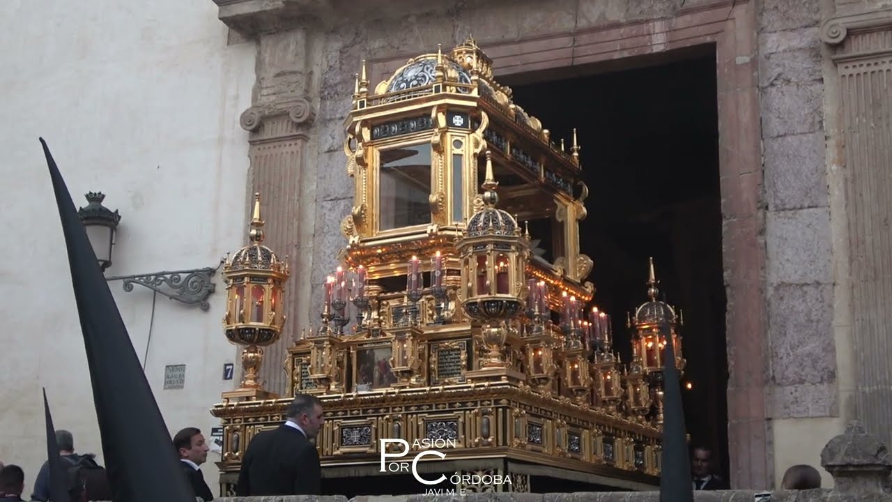 Salida Hermandad del Santo Sepulcro de Córdoba | Viernes Santo 2022