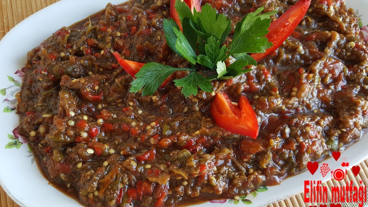 Baba Ganoush (Turkish Eggplant Dip) - Amazing Eggplant Recipe