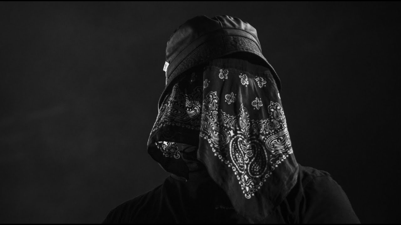 Ziak - Pistol & Zamal