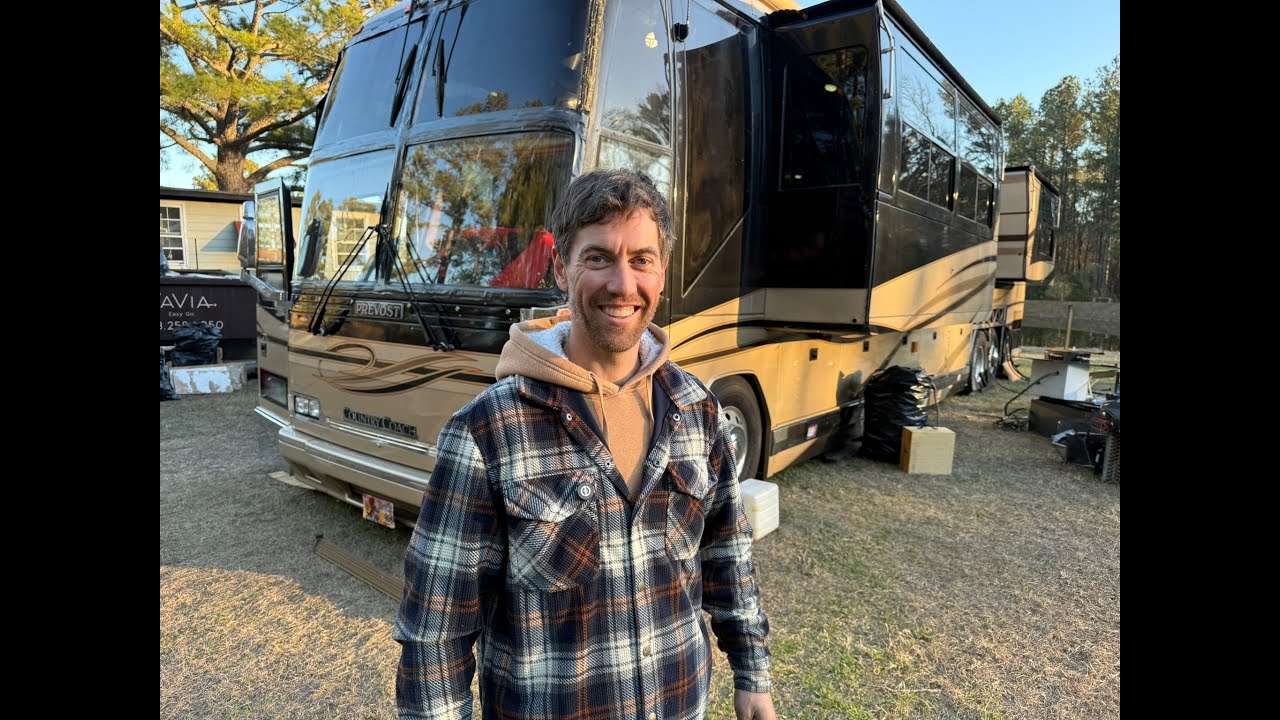 Renovation of an old 1999 Prevost Coach Bus into a luxury motorhome