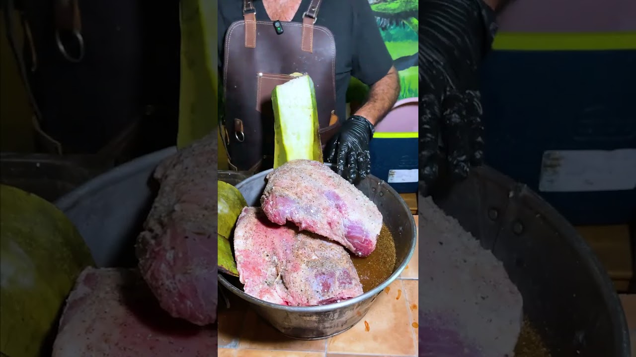 Asi se prepara LA BARBACOA EN #PuertoVallarta #barbacoa #cocinamexicana