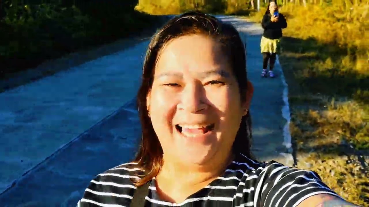 A kiss of the morning sun! #walking #countryside Burgos Pangasinan #philippines 