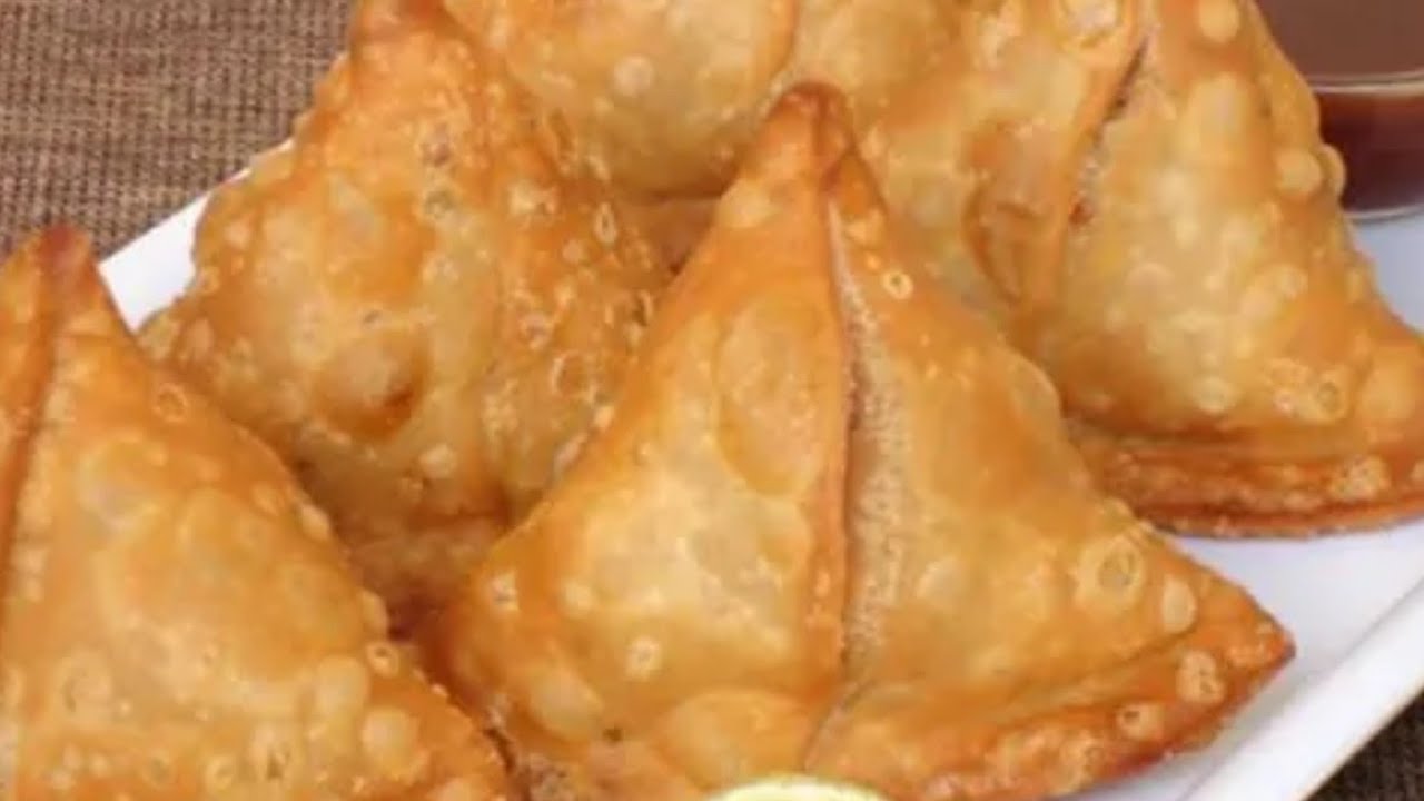 Ramzan special crispy potato samosa recipe आज हम बनाएंगे हलवाई जैसे आलू समोसा रेसिपी 