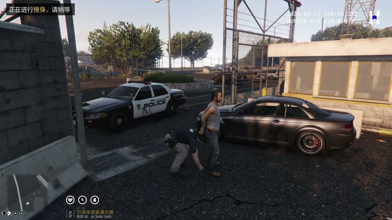 【GTA】酒驾司机奇葩举动，油门踏板垫砖头企图闯过警方拦截 #游戏 #游戏解说 #单机游戏
