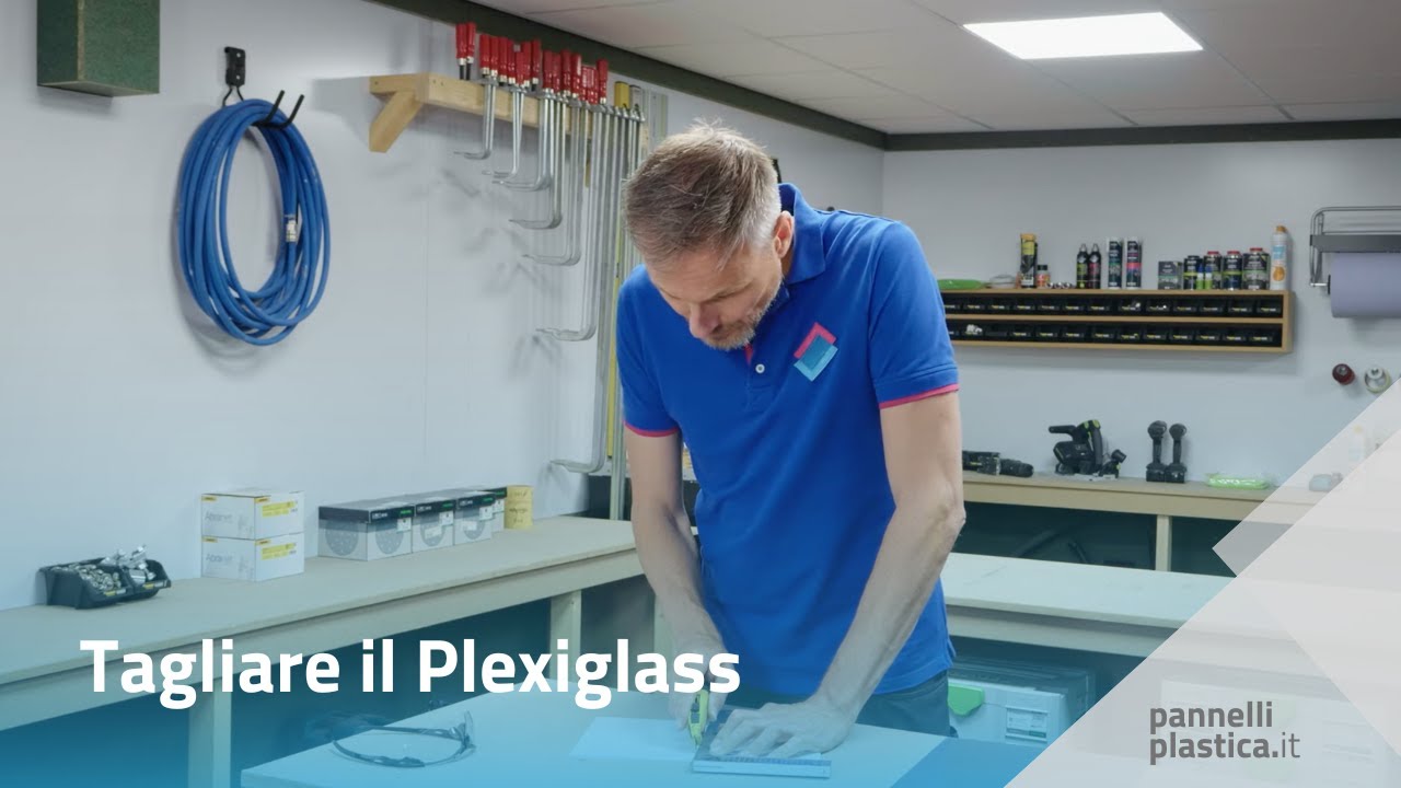 Tagliare il Plexiglass: Ecco come si fa | Pannelliplastica.it