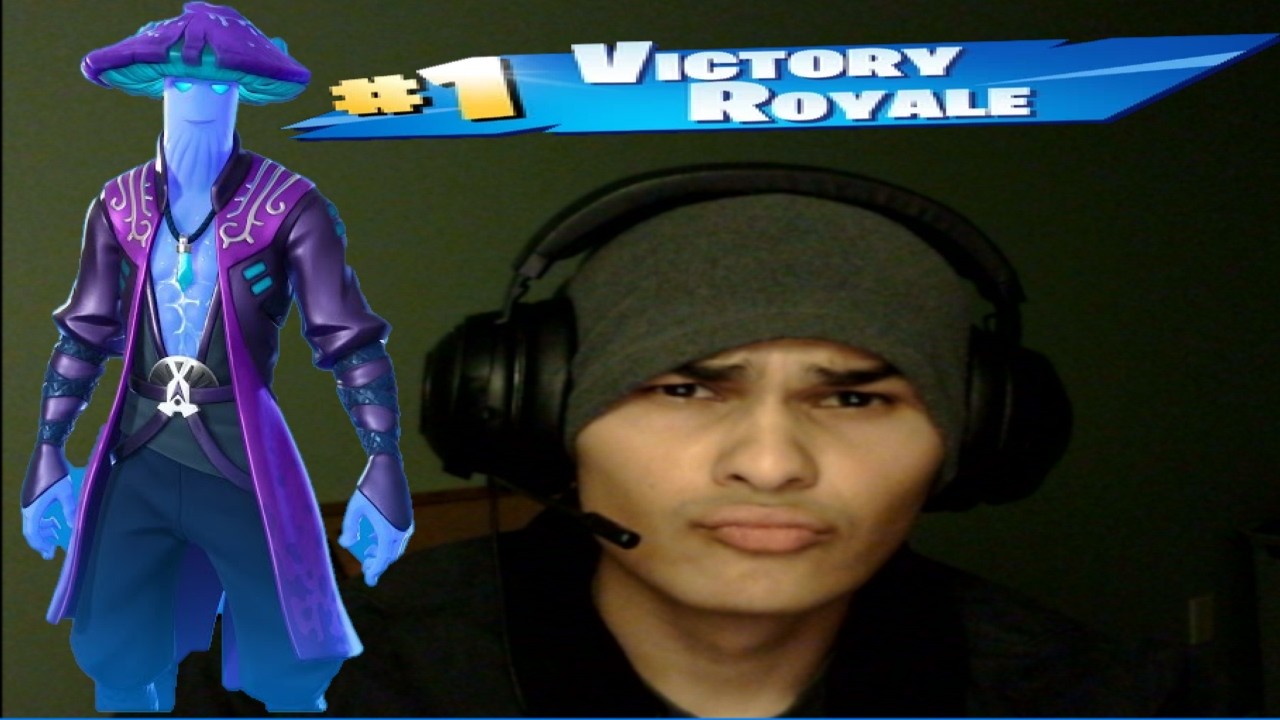 Playing Fortnite til I lose like a loser