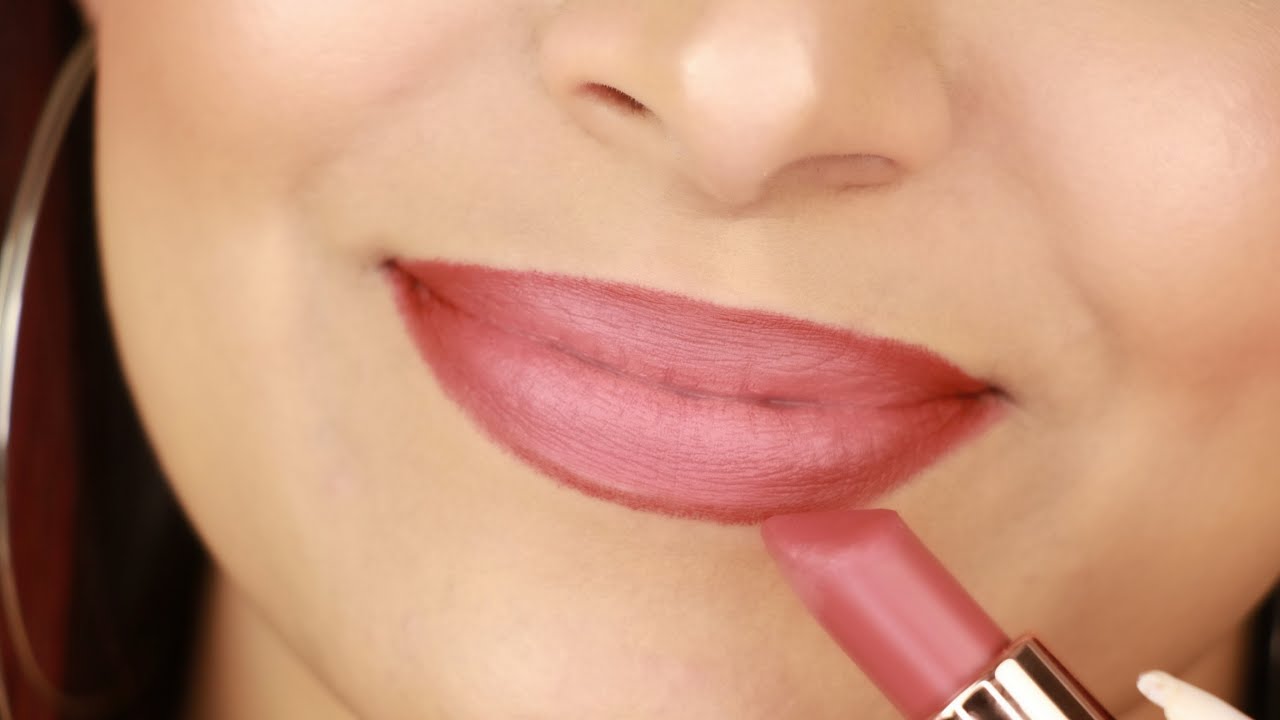 HOW TO APPLY PERFECT OMBREE LIPSTICK लिपस्टिक कैसे अप्लाई करें | Deepti Ghai Sharma