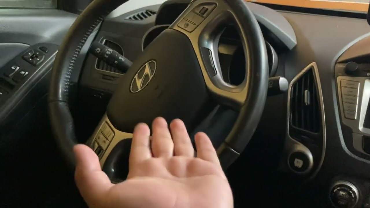 Hyundai Tucson 2010 interior !!!