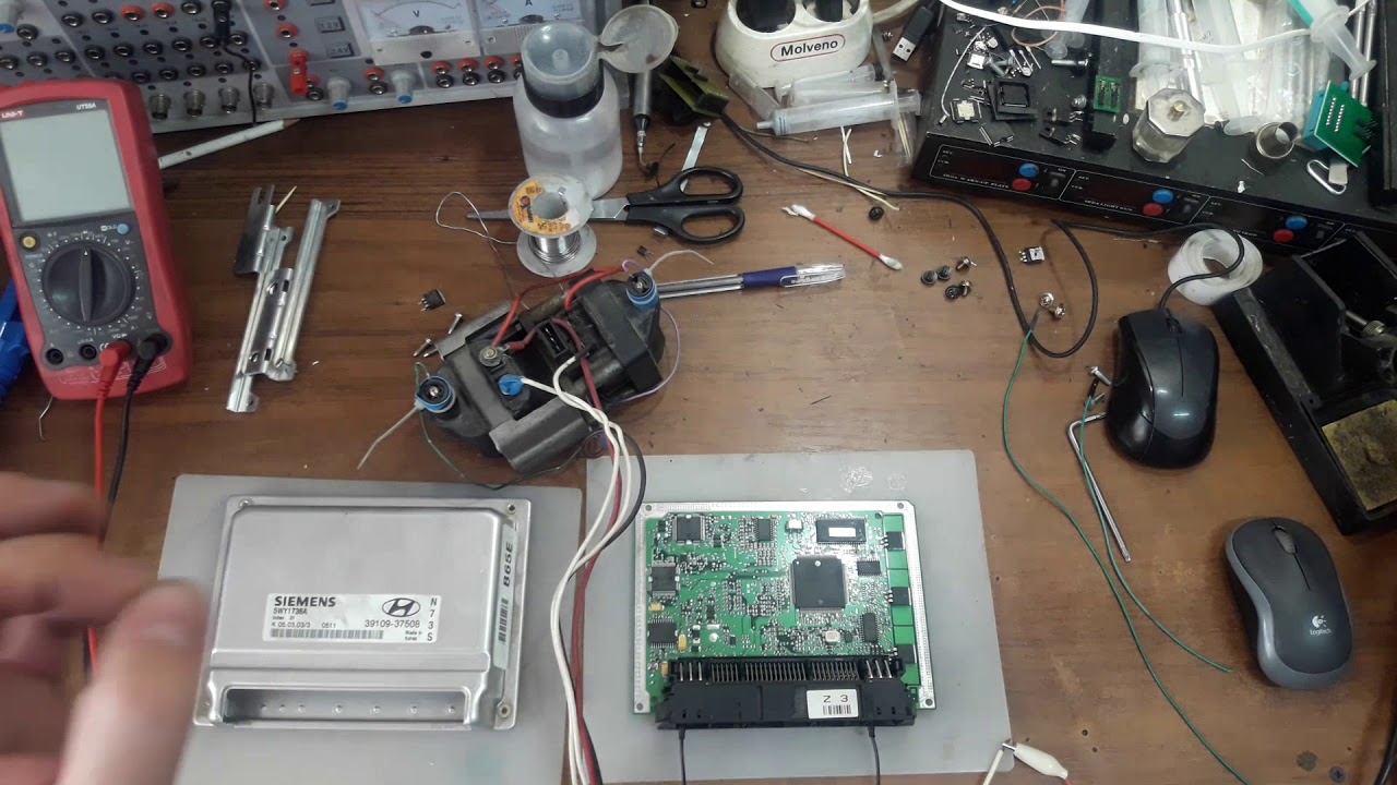 2003 Hyundai Santa Fe 2,7L проверка на столе. SIEMENS