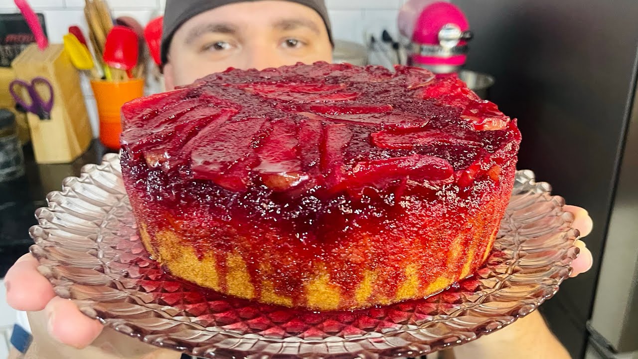 DIFERENTE E DELICIOSO BOLO DE MAÇA COM CALDA SECRETA