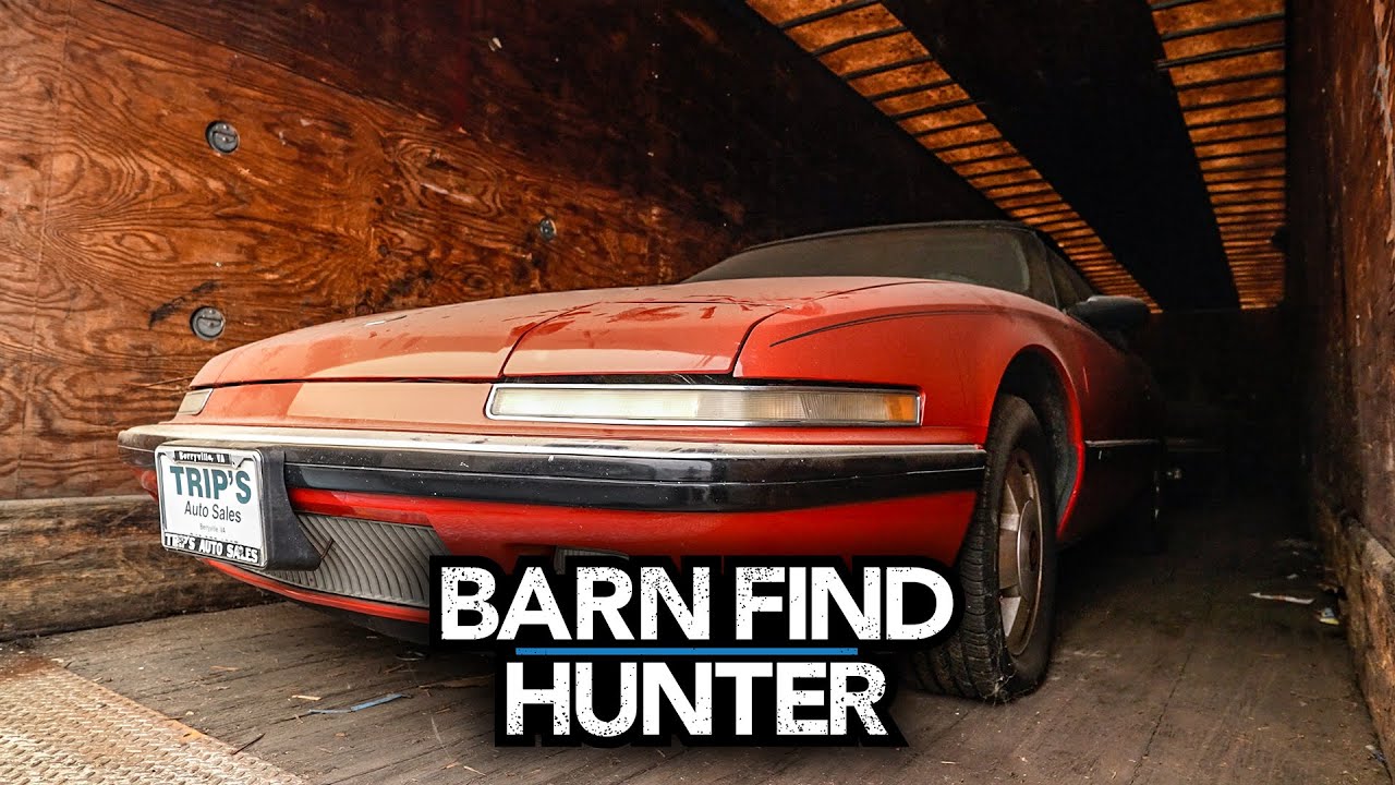 3 Buick Reattas inside a Semi trailer & a handmade Alfa Romeo 6C 2500 | Barn Find Hunter - Ep. 120