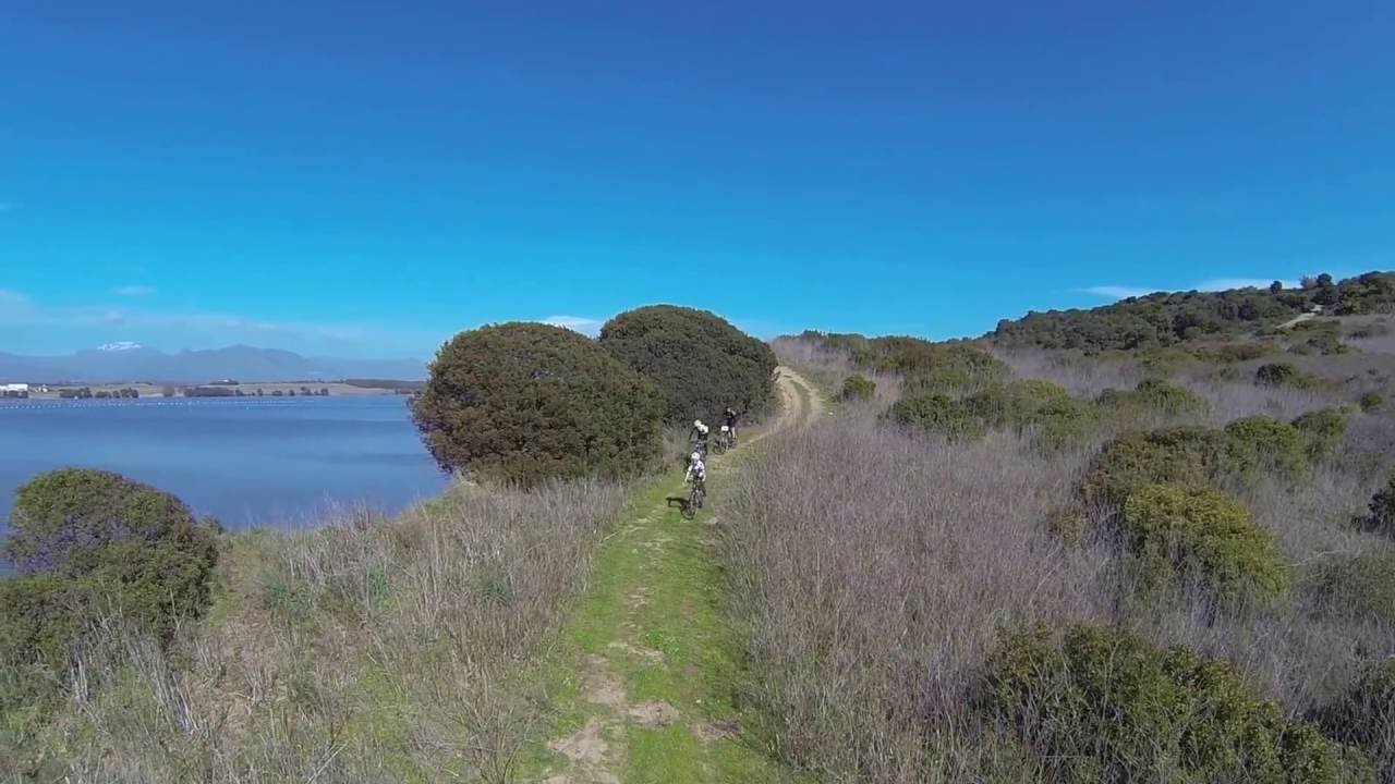 Sentier de Mare è stagnu à Aleria