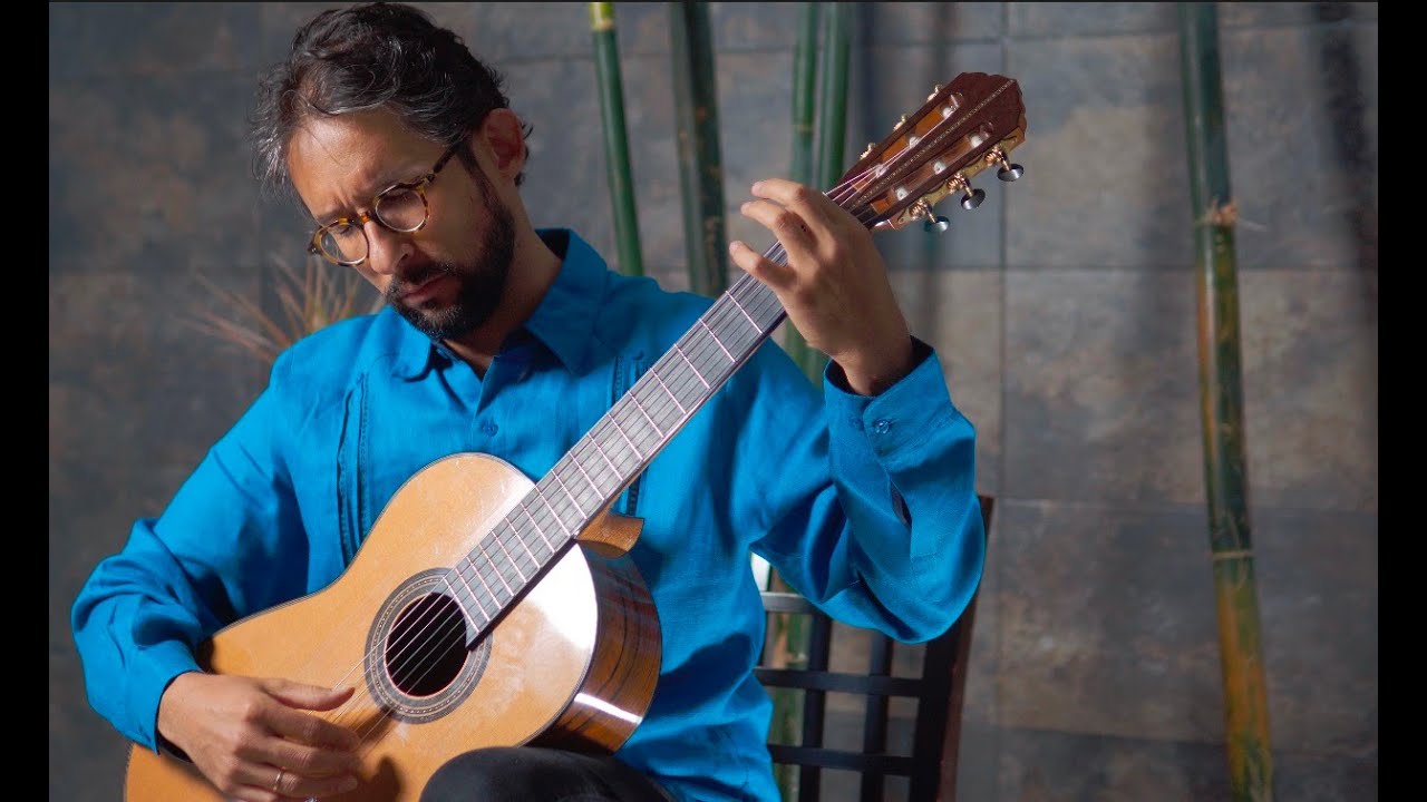 Alberto Ginastera. Sonata Op. 47 for guitar. Pablo Garibay