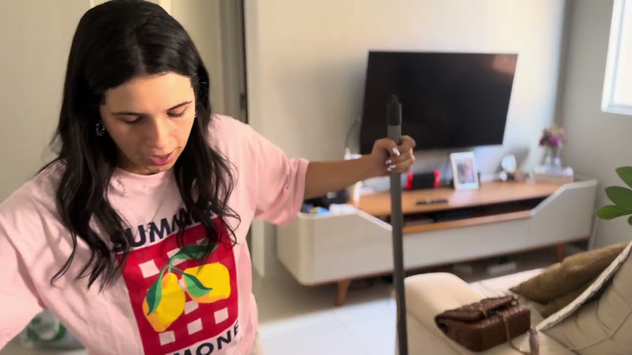RECEBENDO em CASA | jantar de Ano novo | fricassê de frango, tábua de frios | limpando a casa 🍾🥂