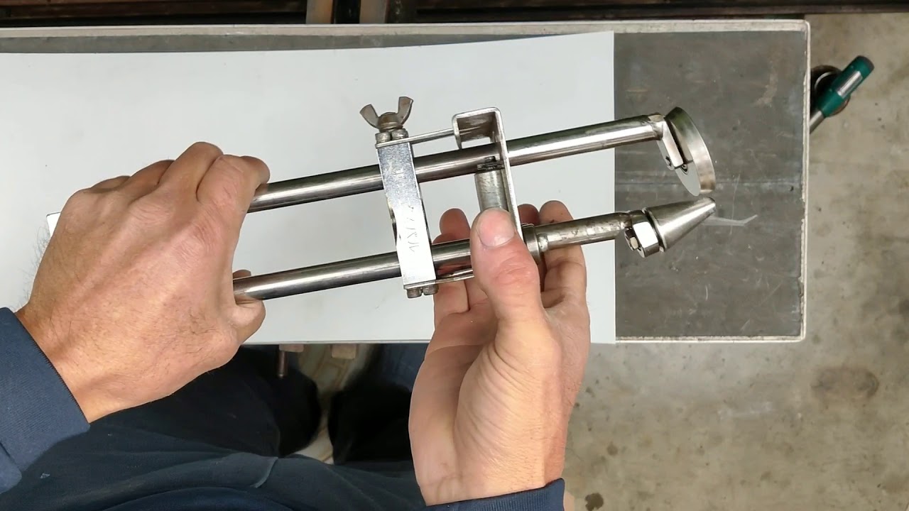東北エスパル ニューロールα 板金 工具