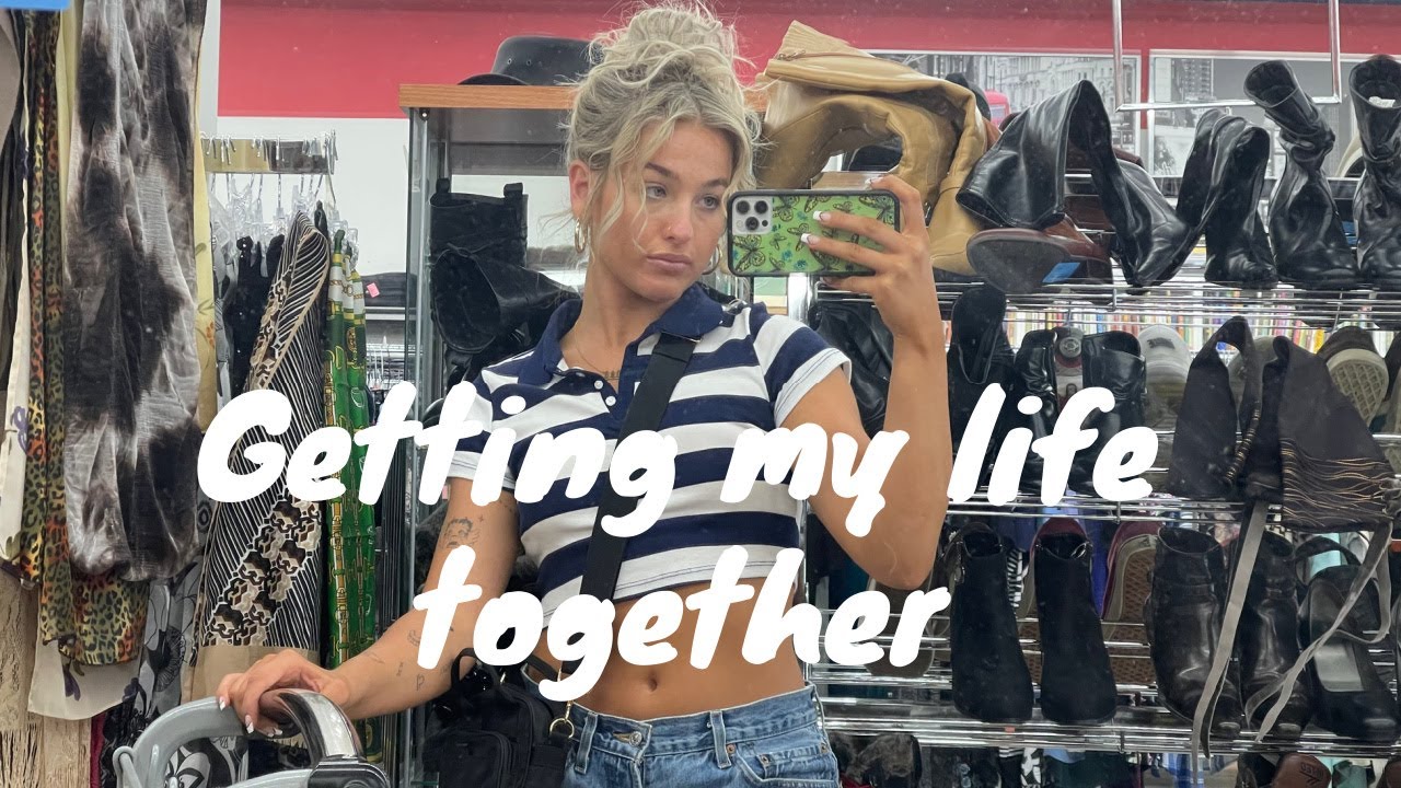 Back home! Re-organizing, re-decorating, thrifting home decor!