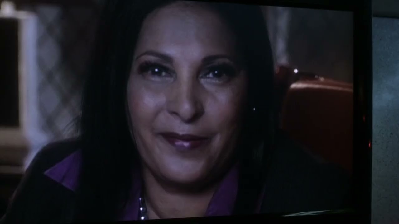 Smallville Season 9x16 Green Arrow escape from Checkmate